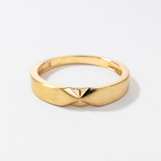 Men's Point Ring in 10K Yellow Gold