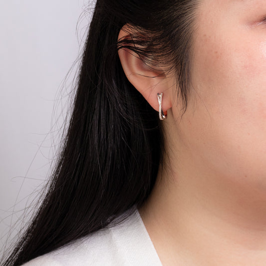 Diamond Hoop Earrings in 10K Yellow Gold (0.20 ct tw)