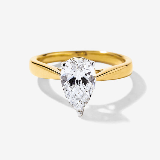 Lab Grown Pear Cut Diamond Engagement Ring in 14K Yellow Gold (1.50 ct tw)