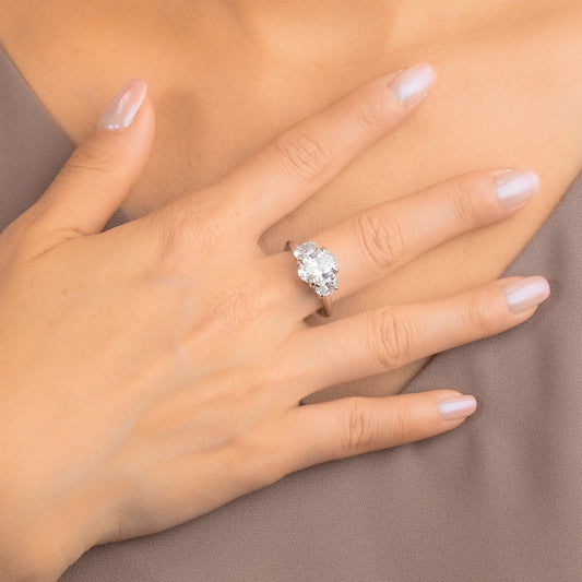 Three Stone Oval Lab Grown Diamond Engagement Ring (3.00 ct tw)