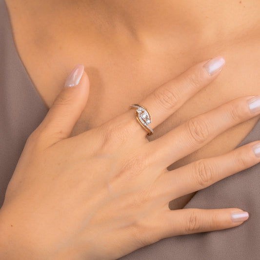 Diamond Cluster Ring in 10K Yellow and White Gold (0.24 ct tw)