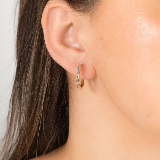 Diamond Cut Twist Hoop Earrings in 10K Yellow Gold