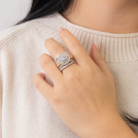 Diamond Dinner Ring in 10K White and Yellow Gold (3.00 ct tw)