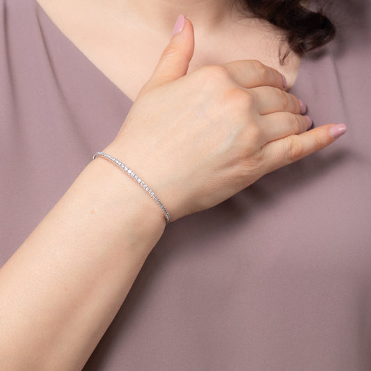 Flexible Diamond Bangle in 10K White Gold (1.50 ct tw)