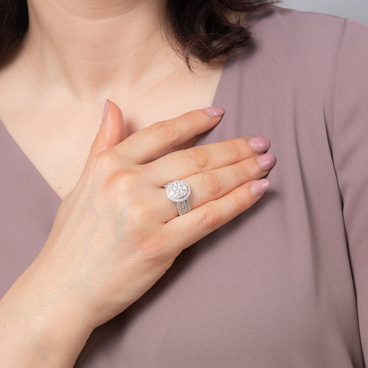 Diamond Cluster Ring in 10K White Gold (2.00 ct tw)