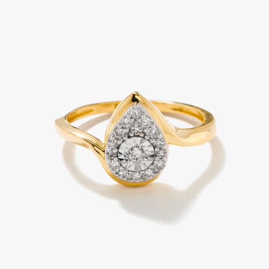 Pear Shape Diamond Cluster Ring in 10K Yellow and White Gold (0.15 ct tw)