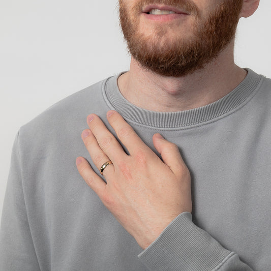 Low Dome Comfort Fit Wedding Band in 10K Yellow Gold (5MM)