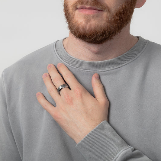 Men’s 8mm Tungsten Ring Brushed Centre Beveled Edge - Size 10