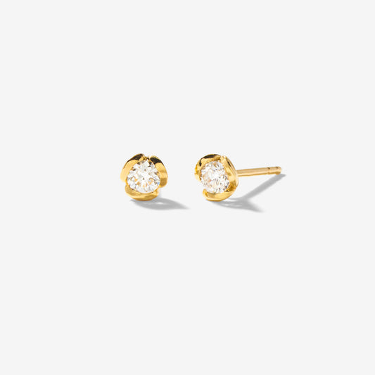 Lab Grown Diamond Flower Stud Earrings in 10K Yellow Gold (0.30 ct tw)