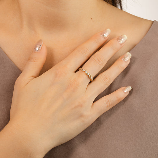 Diamond Wedding Band in 10K Yellow Gold (0.25 ct tw)