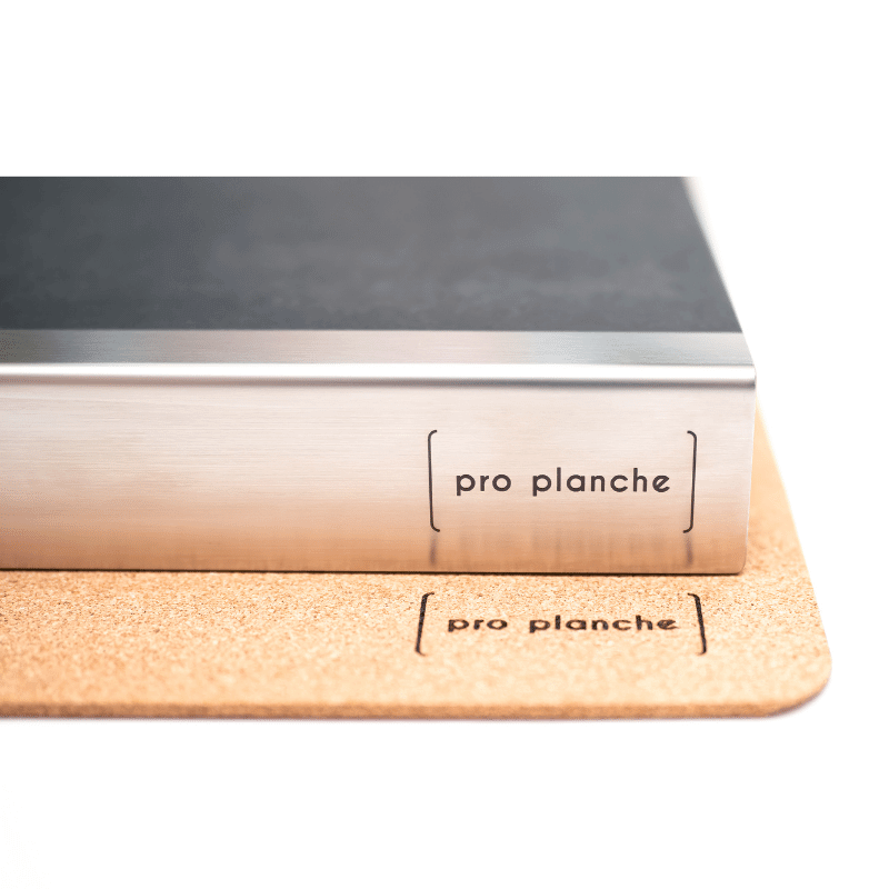 pro planche 4 Detail Logo und Korkmatte